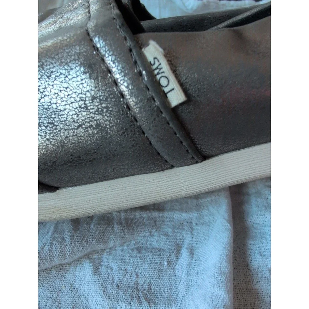Toms Holographic Silver Slip On Alpargata Shoes Women’s Size 8